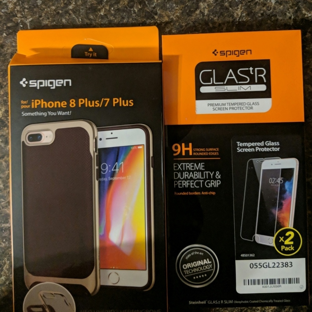 Iphone 7/8 case and tempered  screen protector